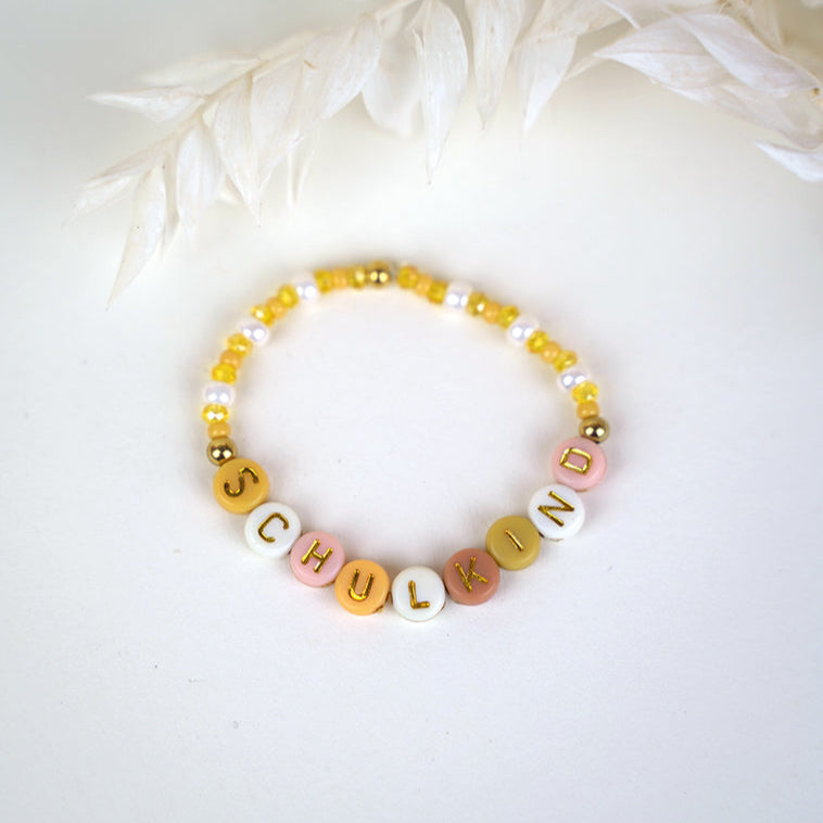 Perlenarmband Schulkind
